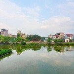 Bán đất phố cự khối, l. biên, dt 100m2 mt 7 m, giá 10 tỷ 4, phân lô, vỉa hè, ô tô view hồ, c. viên