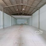 Xưởng cho thuê dt 300m2 giá 18tr tân hiệp hóc môn