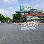 Nhà đẹp dân xây, mặt phố cổ linh, long biên. vỉa hè cực rộng,ô tô tránh đỗ kinh doanh.giá rẻ đầu tư