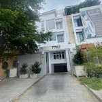 Cho thuê villa p.an phú, quận 2: 6x20, 8x20, 10x20m. giá từ 45tr/th - 50tr/th. hầm, 3 lầu.