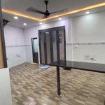 Gấp bán nhà khu chợ phạm văn hai ~40m2 - nhỉnh 4 tỷ - 2 pn - sẵn dòng tiền thuê 10tr/th - hẻm 4m tn