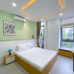 Cho thuê căn hộ 1 phòng ngủsiêu rộng 50m2 nội thất sang trọng new 100%