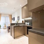 Bán gấp căn hộ satra eximland 87.9m2 2 phòng ngủ 2 vệ sinh căn góc, view đông nam, sh lâu dài. giá: 4.9 tỷ tl