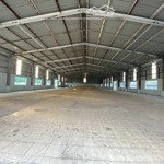 Cho thuê kho xưởng kcn lê minh xuân, bình chánh khuôn viên: 3.800m2, xưởng : 1.700m2