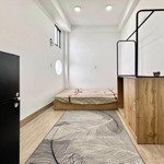 Studio 28m2-cửa sổ thoáng mát-ngay nhà thờ xóm chiếu