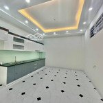 Chính chủ bán nhà riêng, 60m2, htp q7