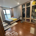 Bán chung cư chelsea park- 116 trung kính, 100m2, 2 phòng ngủ, giá: 6 tỷ. 5.7 tỷ. liên hệ: 0379455020