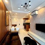 Cho thuê gấp căn hộ kingston, phú nhuận, 78m2, 2pn, nhà đẹp, giá 18 tr/th. lh: 0934 144 525 hương