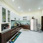 Chủ ký gởi chỉ 2tỷ760 có ngay căn đ.phùng văn cung,p.4,phú nhuận,dt:58,2m2,lh:0906527091.shr.