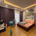 Cung điện pháo đài láng - tặng full nội thất vip - ngõ rộng nông - sổ đỏ đẹp pháp lý chuẩn