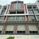 Bán căn shophouse phố biển 16 đối diện nhà ở xã hội giá 8,6 tỷ - vinhomes ocean park 3