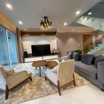 Bán penthouse 3 ngủ siêu rộng 240m2 tại trung tâm mới của bãi cháy hạ long, quảng ninh