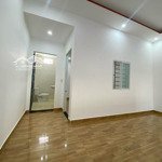 Nhà mặt tiền, 2 tầng. 100m2. hoà xuân. nhà mới cứng, kiên cố. mặt tiền đường liêm lạc. hoà xuân