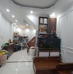 Bán nhà 4 tầng 37m2 ngã tư canh - xuân phương - chủ nhà để lại full nội thất