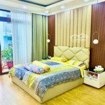 Hẻm xe hơi đậu trong nhà đường trần bình trọng q5 (4x18m, nhà 4 tầng vào ở liền) 13.5 tỷ