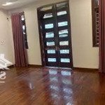 Cho thuê nhà hoa bằng 55m2 x 5t làm văn phòng