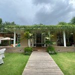 Bán villa resort mặt tiền thảo điền - 3200m2 - trệt lầu sân vườn - hồ bơi - giá 900 tỷ thương lượng