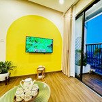 Cho thuê căn hộ 2 phòng ngủ 1 vệ sinh52m2 đủ đồ đẹp view btđ bc : đn toà sky oasis ecopark. liên hệ: 0964007130