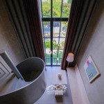 Duplex thiết kế sang trọng - bao phí - pet friendly - đậu được oto - nằm trong khu biệt thự bình an