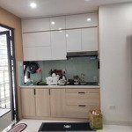 Cho thuê căn hộ 2pn đê la thành nhỏ full đồ điện nước giá dân chỉ 8tr/tháng