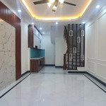 Nhà đồng mai, ô tô đỗ cửa, hơn 100m ra ql6, diện tích 32m2 xây 4t giá 3tỷ2