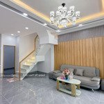 Chính chủ cho thuê nhà đẹp mặt phố nguyễn trãi, quận 1, diện tích 100m2 ngang 5m, giá 90tr/th