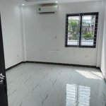 Yên ngưu, ngọc hồi, 37m2, 3 tầng - 1 tum, 4 ngủ, đường ôtô tránh, chỉ nhỉnh 5 tỷ, lh 0904690958