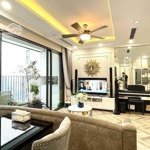 Chính chủ bán căn hộ 2 ngủ 2 vệ sinh luxury park views - cầu giấy, giá 4.5 tỷ, dt 75m2, sẵn sổ gd