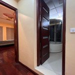 Cho thuê biệt thự sang trọng hiện đại kđt làng việt kiều châu âu. 260m2 x 3 tầng,mặt tiền20m. giá bán 53 triệu