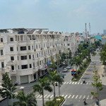 Cho thuê nhiều căn liền kề nhà cityland park hill 40tr/căn bao gồm vat