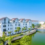 Biệt thự diện tích lớn 400m2 lô góc vip view trực diện hồ từ sơn garden city 18,8 tỷ 0966228003