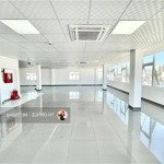 Cần tìm diện tích 230m2 - giá thuê chỉ 36 triệu/tháng. đến ngay vp cho thuê duy tân - cầu giấy.