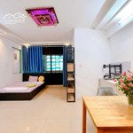 Căn hộ studio 30m2 có cửa sổ lớn thoáng mát, khu thăng long, sân bay