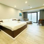 Cho thuê căn studio 1 phòng ngủ full nội thất tại gold coast