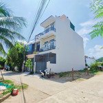 Bán nhà 3 tầng view công viên, gần biển, phường vĩnh hoà, nha trang 73,6m2 giá 3,5 tỷ