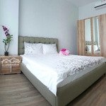 Bán chung cư tuệ tỉnh quận 11 : dt 60m2.1pn giá 2.35 tỷ lh 0909.563.784 hưng