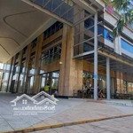 Bán căn góc shophouse sarica sala giá tốt chỉ 45 tỷ/337.2m2 tính đơn giá rẻ hơn cả căn hộ