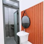 Bán nhà gấp, đang thuê, đ. lê thị riêng, q. 12, giá 2 tỷ 520/ 50m2, sổ riêng; liên hệ: 0899 948 077