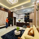 Bán nhà cảm hội hai bà trưng, 1 nhà ra phố, mới ở luôn, 45m2, 4t, giá chào 9,5 tỷ (thương lượng)