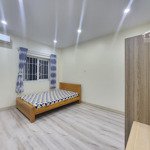 Phòng 25m2 full nội thất ngay vincom quận 7. giá chỉ: 4 triệu/tháng