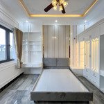 Bán căn biệt thư mini 2 lầu dtsd 240m2 nhà mới 100% nội thất full sổ hồng hoàn công