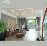 Bán nhà đang cho thuê 16tr/ tháng ngay khuông việt, tân phú. giá: 2.1 tỷ/65m2 sổ riêng, 0984555724