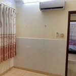 Cho thuê căn hộ chung cư bông sao, 60m2, 2 phòng ngủ có nội thất cơ bản, giá 8 triệu/th. liên hệ: 0933888725-thắm