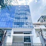 Tòa nhà office quận 3 dt 10x22m, hầm 7 lầu 1000m2 sử dụng