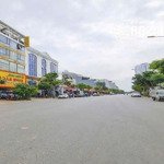 Cực hot! bán nhà mặt phố thành trung - trâu quỳ.diện tích195m2.mặt tiền11m. view hồ. liên hệ: 0986459066