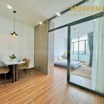 Căn hộ dịch vụ ban công mới 35m2 full nội thất dương quảng hàm