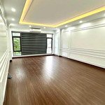 Cho thuê nhà mặt phố gia thượng, 80m2x6t, thang máy, 33tr/t