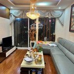 Chính chủ bán căn hộ chung cư 249a thụy khuê, tây hồ căn góc 145m2 3 phòng ngủnhà đẹp view hồ tây