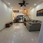 Cho thuê nhà 4pn khu euro village, đường bằng lăng, full nội thất