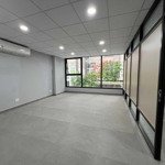 Cho thuê sàn vp rất đẹp tại tml 150m2 ngăn 2 vp hoàn thiện chỉ 45 triệu/tháng bao vat phí ql